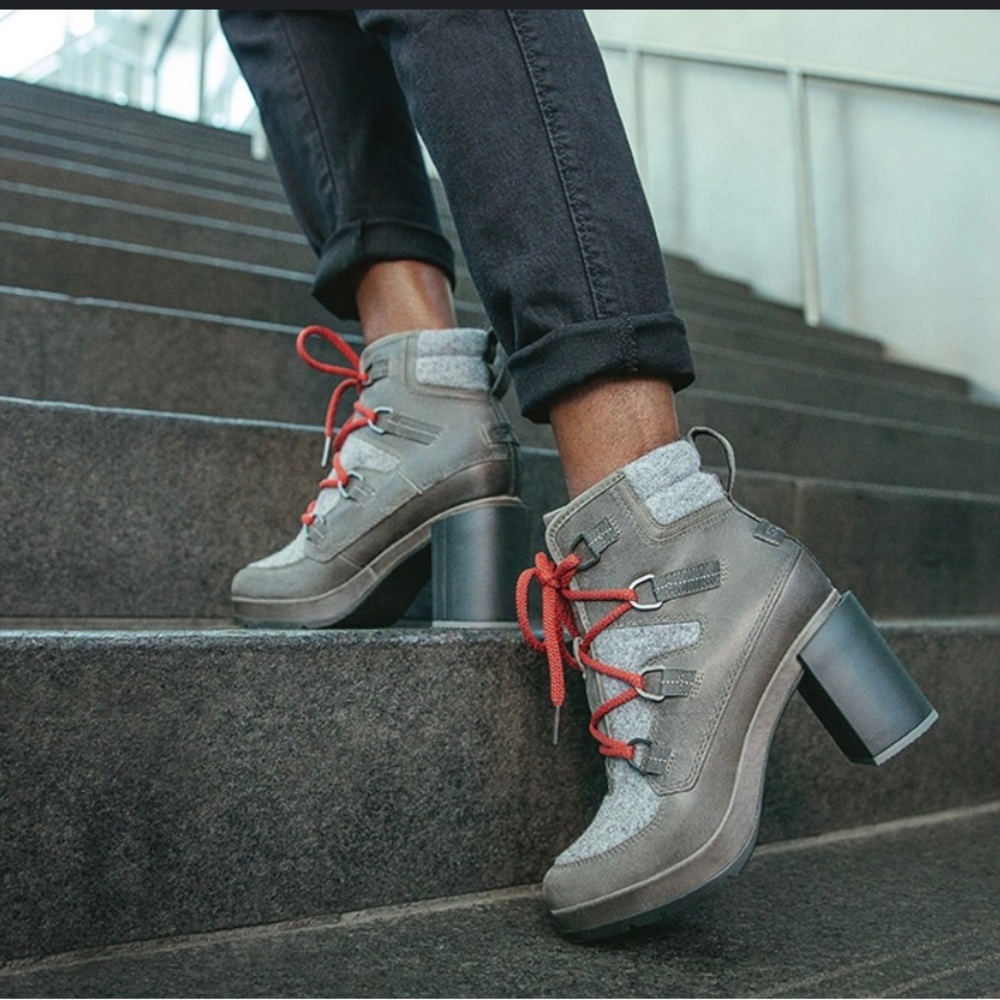 Sorel Blake Lace-up Block Heel